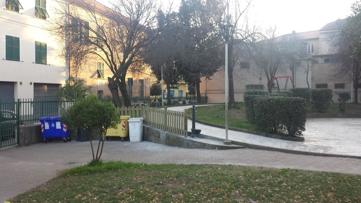 Albenga, i parchi gioco di Vadino e Leca si rifanno il look Albenga, i parchi gioco di Vadino e Leca si rifanno il look