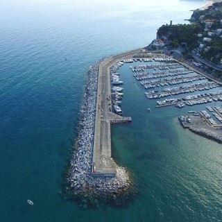 Finale '24, Lista Guzzi sul porto: "Oltre al piano particolareggiato, una soluzione eco sostenibile per collegarlo alla città"