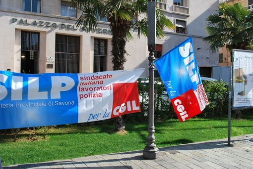 Polizia di Frontiera, SilpCgil: "Situazione critica nel porto di Savona" Polizia di Frontiera, SilpCgil: "Situazione critica nel porto di Savona"