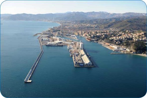 Riforma dei porti, l'onorevole Giacobbe. "Importante mantenere l'autonomia della Compagnia Portuale di Savona" Riforma dei porti, l'onorevole Giacobbe. "Importante mantenere l'autonomia della Compagnia Portuale di Savona"
