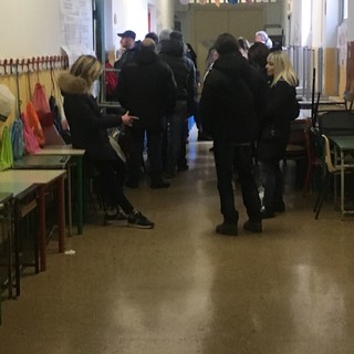 Politiche 2018, M5S: "Grande soddisfazione da Genova e dalla Liguria, questo risultato premia la competenza e il lavoro sul territorio" Politiche 2018, M5S: "Grande soddisfazione da Genova e dalla Liguria, questo risultato premia la competenza e il lavoro sul territorio"