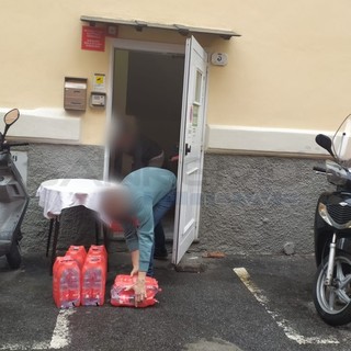 Emergenza coronavirus a Diano Marina: consegnati pasti caldi alle persone confinate nell'Hotel Paradiso