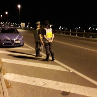 Savona, non presta soccorso dopo incidente: 22enne fermato dalla Polizia Stradale