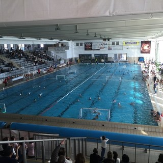 Savona, il comune proroga la gestione della piscina fino al 31 dicembre 2023 alla Rari Nantes