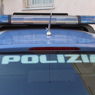 Furti nei negozi del ponente savonese: 21enne arrestato dalla Squadra Mobile