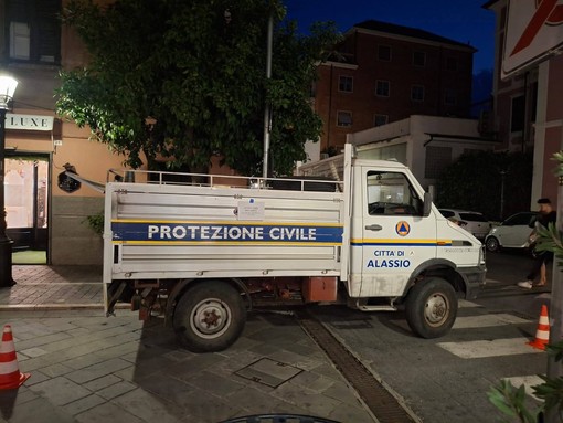Foto dalla pagina Facebook Protezione Civile Alassio Foto dalla pagina Facebook Protezione Civile Alassio
