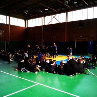 Immagine di repertorio: un evento al palazzetto dello sport di Borghetto