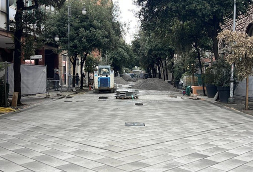 Savona, in fase di completamento la nuova pavimentazione di corso Italia. A  breve il cantiere si sposterà in via Mistrangelo