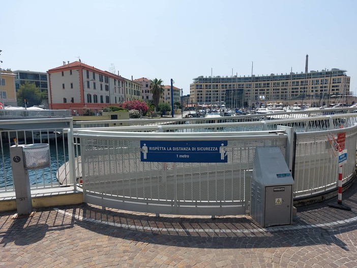 Savona, ponte guasto in Darsena: al Mercato Europeo è causa di 'discriminazioni' tra le zone: "Non potevano sistemarlo provvisoriamente?"