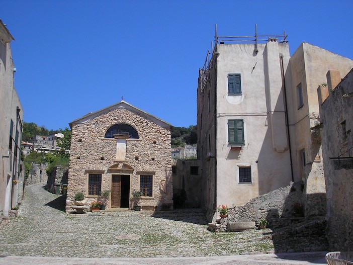 Borgio Verezzi accoglie il nuovo Parroco