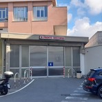 Lite tra fratelli al pronto soccorso, uno dei due strappa l’arma alla security: spavento ma senza conseguenze al San Paolo Lite tra fratelli al pronto soccorso, uno dei due strappa l’arma alla security: spavento ma senza conseguenze al San Paolo