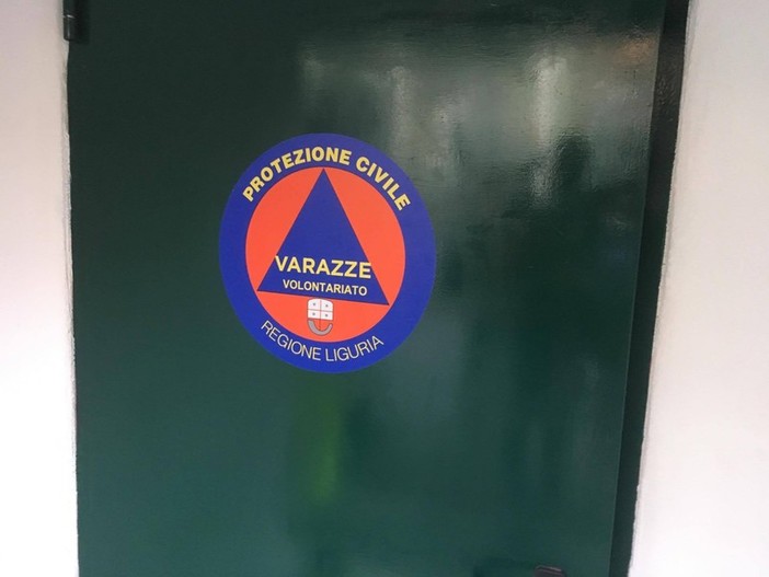 L'associazione bagni Marini di Varazze devolve 2 mila euro alla Protezione civile L'associazione bagni Marini di Varazze devolve 2 mila euro alla Protezione civile