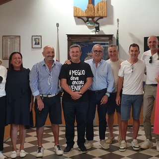 Pietra Ligure, Vincenzo Trevisano va in pensione. De Vincenzi: "Un punto di riferimento fondamentale"