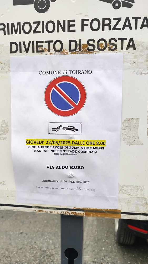 Toirano, mercato e pulizia strada insieme, in via Moro via 20 parcheggi. La consigliere Peroni: "Disagio evitabile per i residenti"