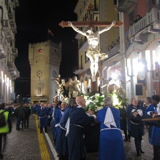 Processione Venerdì Santo, ore d'attesa: tutto quello che c'è da sapere