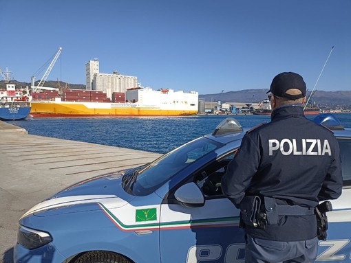 Savona, irregolarità a bordo di uno yacht: multa da oltre 3.000 euro