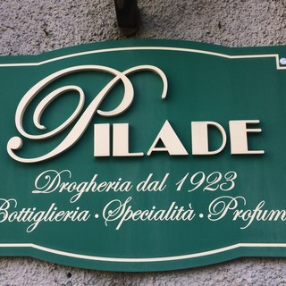 Profumi, tabacchi e bottiglieria: dal 1923 ad Altare la drogheria "Pilade"