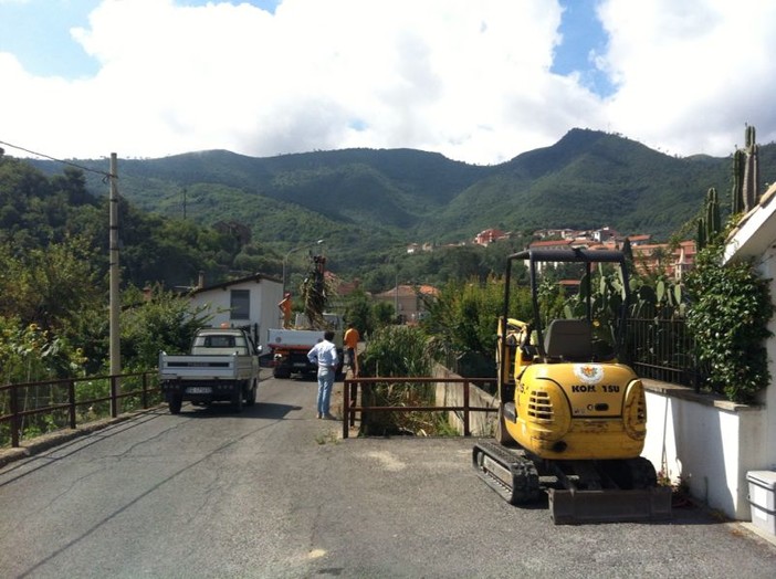 Albenga, pulizia del Rio Bra a San Fedele