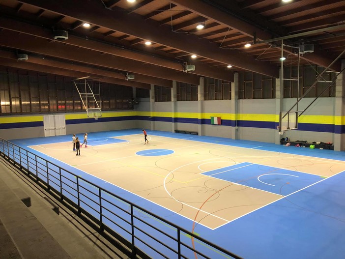 Cairo, ecco il nuovo fondo del palazzetto dello sport (FOTO)