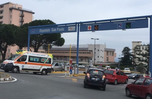 Savona, infortunio sul lavoro al Santuario: 53enne si ferisce con una motosega