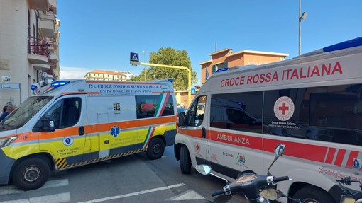 Savona, quattro persone investite da un'auto in corso Vittorio Veneto: tra loro anche due bambini Savona, quattro persone investite da un'auto in corso Vittorio Veneto: tra loro anche due bambini