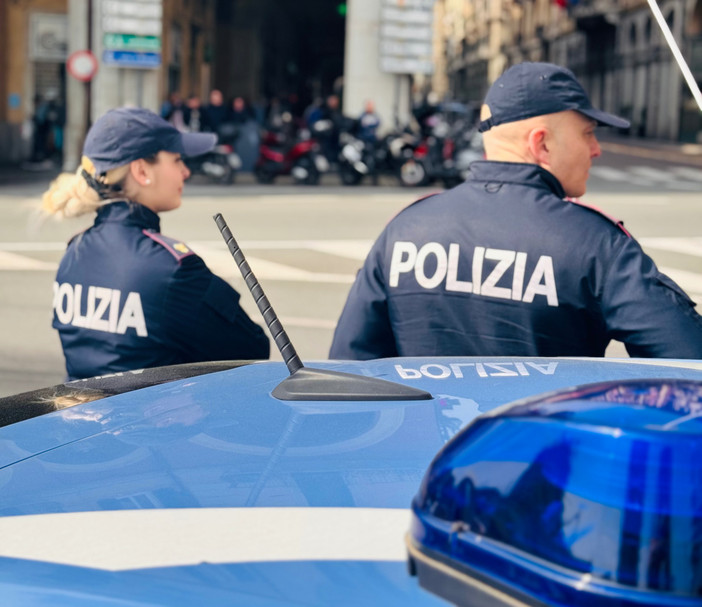 Savona, incidente con feriti e omissione di soccorso: tunisino irregolare aggredisce gli agenti e finisce al CPR