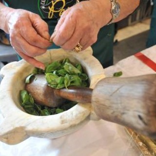 Siccità: basilico e pesto alle stelle