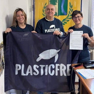 Plodio firma il Protocollo Plastic Free: un impegno concreto per l’ambiente