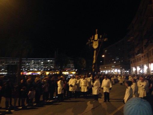 Savona: il sindaco di Villingen-Schwenningen ospite della processione del Venerdì Santo Savona: il sindaco di Villingen-Schwenningen ospite della processione del Venerdì Santo