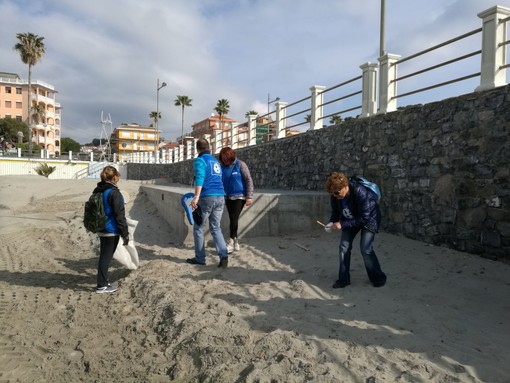 Successo per “Andora Clean Beach Day” Successo per “Andora Clean Beach Day”