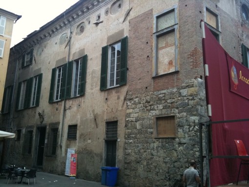 Il palazzo Peloso Cepolla
