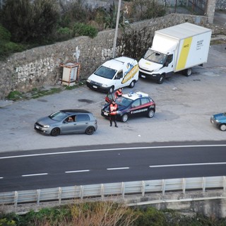 Lite tra stranieri su bus di linea: deferito 40enne marocchino dai carabinieri della compagnia di Alassio Lite tra stranieri su bus di linea: deferito 40enne marocchino dai carabinieri della compagnia di Alassio