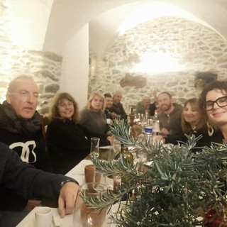 Calice Ligure, dopo 32 anni di servizio in Comune va in pensione Anna Maria Cavalleri