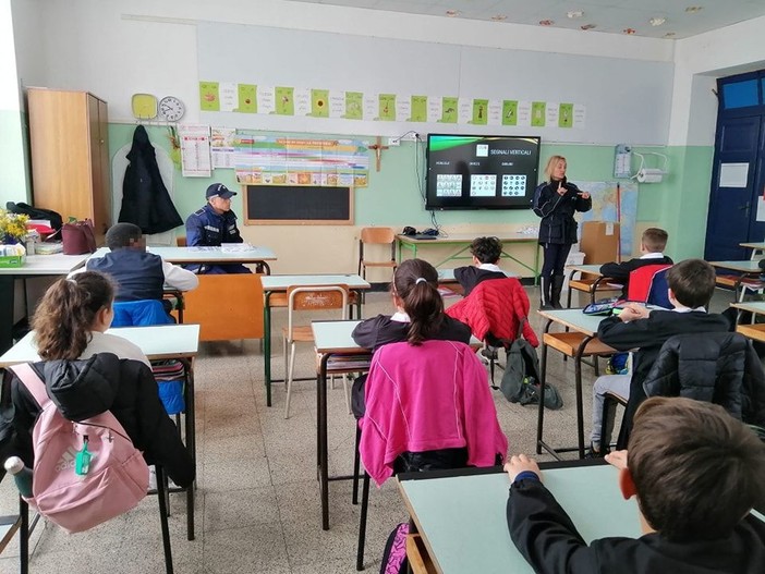 Facebook "Comune di Altare" Facebook "Comune di Altare"