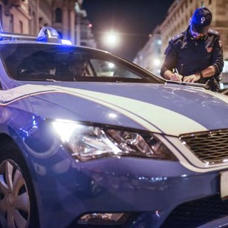 Albenga, servizio straordinario di prevenzione della Polizia di Stato: identificate una cinquantina di persone e controllati diversi veicoli