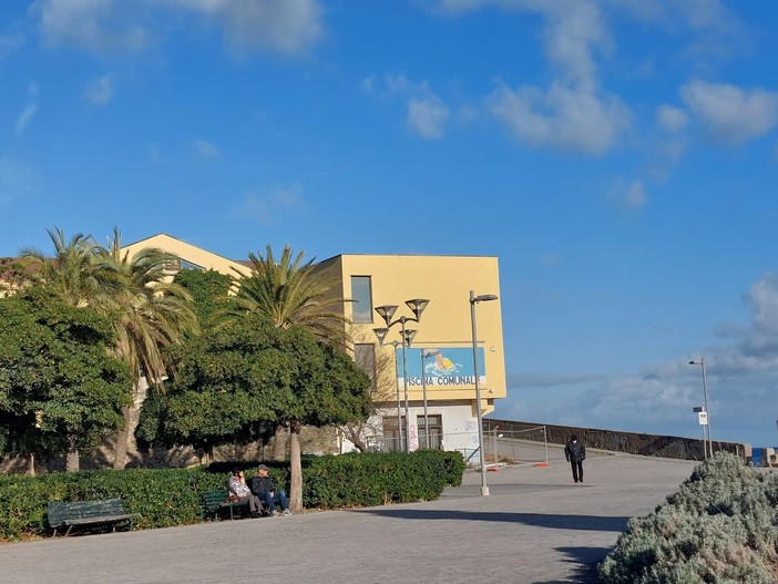 Ex piscina del Prolungamento, critiche sulla riqualificazione. Scaramuzza (Lega): "Hanno mai visto com'è fatta strutturalmente? Si dia spazio acqueo alla città" Ex piscina del Prolungamento, critiche sulla riqualificazione. Scaramuzza (Lega): "Hanno mai visto com'è fatta strutturalmente? Si dia spazio acqueo alla città"