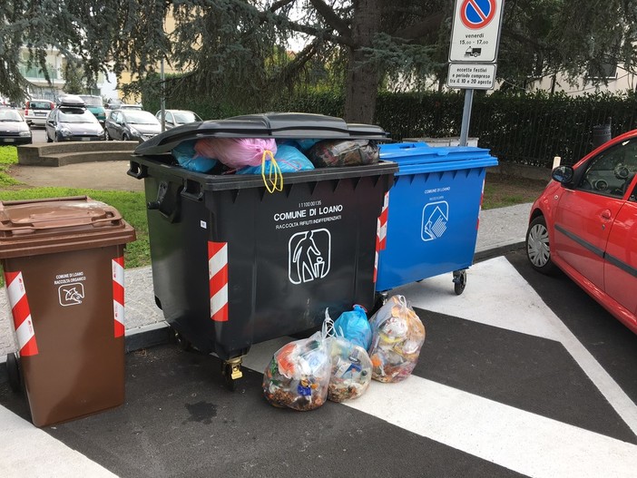 Nuovi malumori a Loano per la raccolta differenziata Nuovi malumori a Loano per la raccolta differenziata