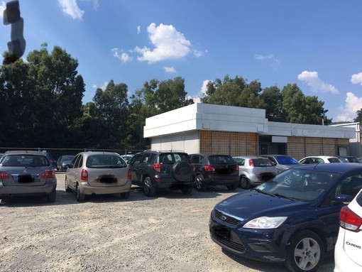 Savona, nuovo posteggio gratuito in via Nizza nell'area dell'ex distributore Agip