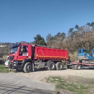 Giustenice, via ai lavori per il primo lotto del nuovo polo scolastico (FOTO) Giustenice, via ai lavori per il primo lotto del nuovo polo scolastico (FOTO)