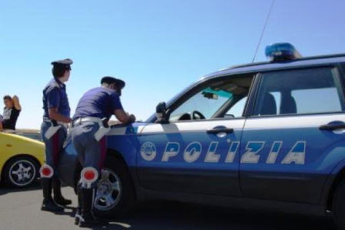 Piano riorganizzazione Polizia stradale, Fratelli d’Italia: “Fondamentale la presenza dei presidi di Sanremo e Finale Ligure per garantire la sicurezza e la legalità sul territorio” Piano riorganizzazione Polizia stradale, Fratelli d’Italia: “Fondamentale la presenza dei presidi di Sanremo e Finale Ligure per garantire la sicurezza e la legalità sul territorio”