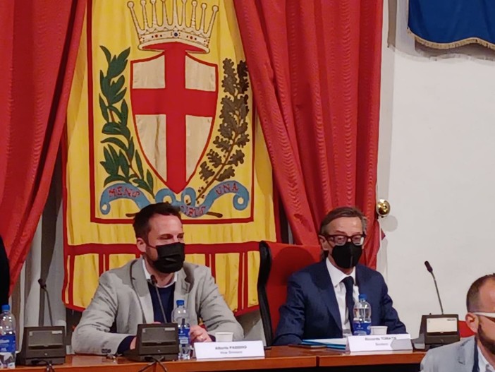 Albenga, maggioranza compatta col sindaco Tomatis: "Dal consigliere Ciangherotti atteggiamento narcisista e senza interesse verso i cittadini" Albenga, maggioranza compatta col sindaco Tomatis: "Dal consigliere Ciangherotti atteggiamento narcisista e senza interesse verso i cittadini"