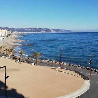 Spiagge libere a Borghetto, il sindaco Canepa: "Rimarranno, come promesso, completamente gratuite" Spiagge libere a Borghetto, il sindaco Canepa: "Rimarranno, come promesso, completamente gratuite"