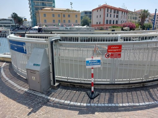 Savona, ponte mobile della Darsena regolarmente in funzione