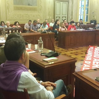 Sergio Colombo fa tremare la maggioranza Frascherelli: in consiglio l'esponente di "Finale Ligure Viva" si allinea con la minoranza