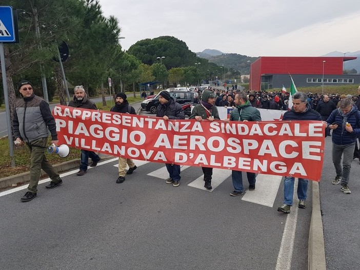 Piaggio Aero, Battelli: "Nomina commissario primo passo che rassicura i lavoratori" Piaggio Aero, Battelli: "Nomina commissario primo passo che rassicura i lavoratori"