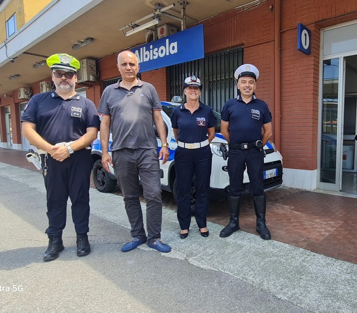 Albisola, la polizia locale il venerdì e il sabato in servizio fino all'una di notte