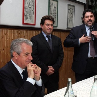 Comunali di Savona, Santi vuole essere della partita: "Che piaccia o no, sono il riferimento dei moderati" Comunali di Savona, Santi vuole essere della partita: "Che piaccia o no, sono il riferimento dei moderati"