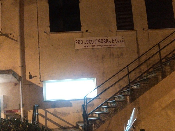 Con la collaborazione dell'Associazione Carabinieri di Finale è terminata la distribuzione delle mascherine donate dalla Pro Loco di Gorra e Olle