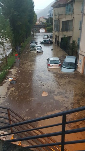 Alluvione Pietra Ligure. La preoccupazione del Sindaco Valeriani: &quot;Il Maremola è esondato, se la pioggia non cala non sono da escludere gravi conseguenze&quot;