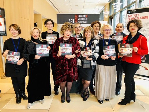 Inaugurata al Jefferson Hospital di Philadelphia la mostra "Art versus cancer &amp; violence" sul tema del dolore al femminile
